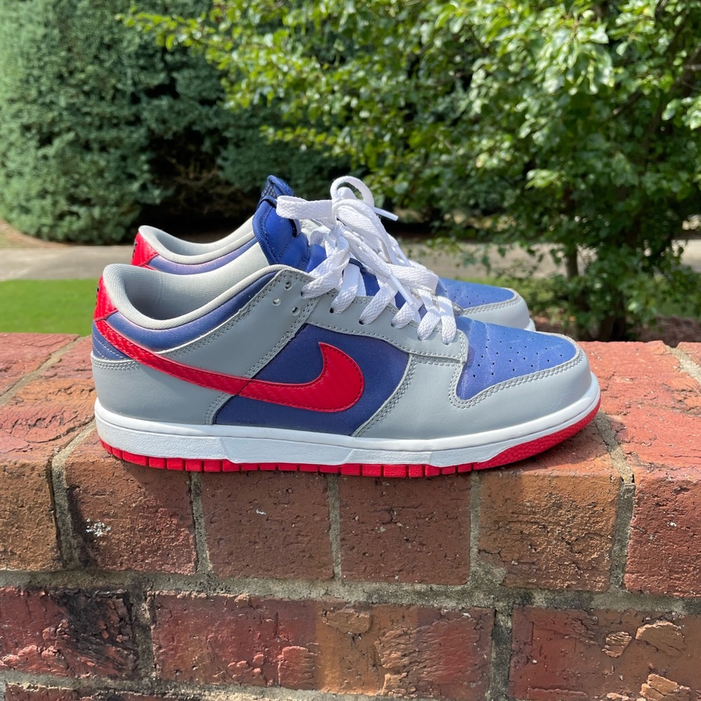 Mike Dunks